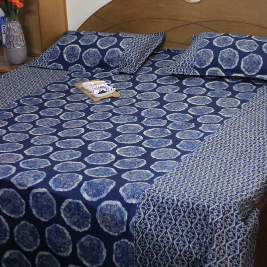 ARUSHII Double bedsheet in cotton -Indigo abstract-bedshee