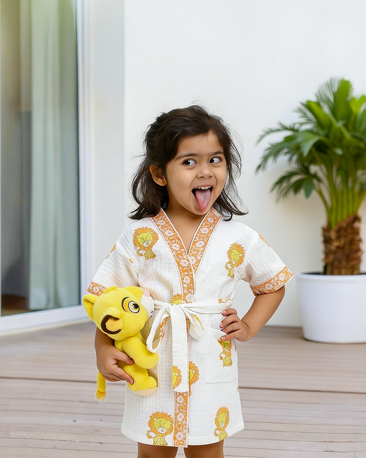 ARUSHII Cotton Unisex Bathrobe for Kids – Lion – Handblocked by artisans