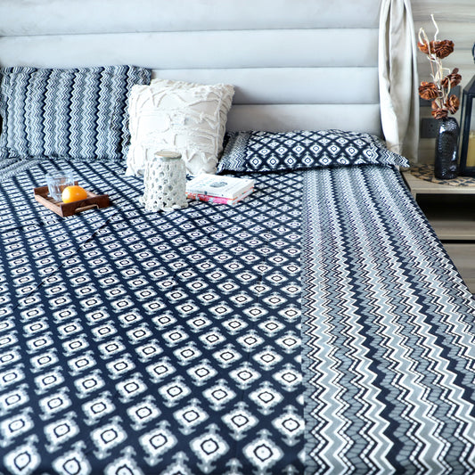 ARUSHII Double bedsheet in cotton – black barfi-bedsheet