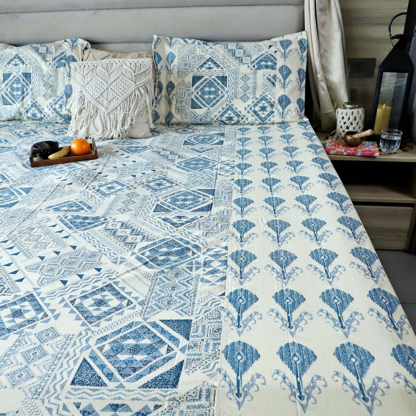 ARUSHII Double bedsheet in cotton – Indigo- bedsheet