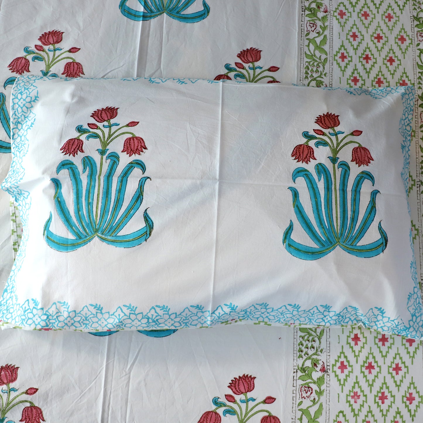 ARUSHII Double bedsheet in Percale cotton – phulwari– Handblocked by artisans