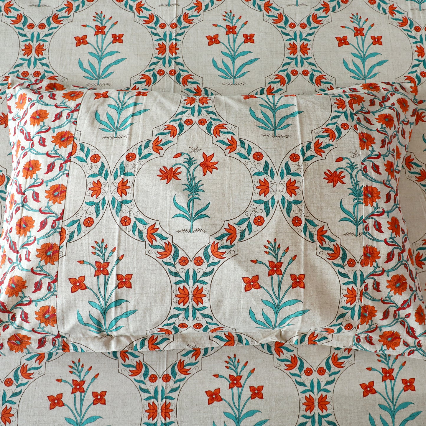 ARUSHII Double bedsheet in cotton – Orange Jaal - bedsheet