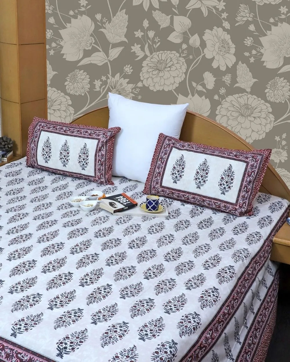 ARUSHII Double bedsheet in cotton – Aligarh- Everyday bedsheet