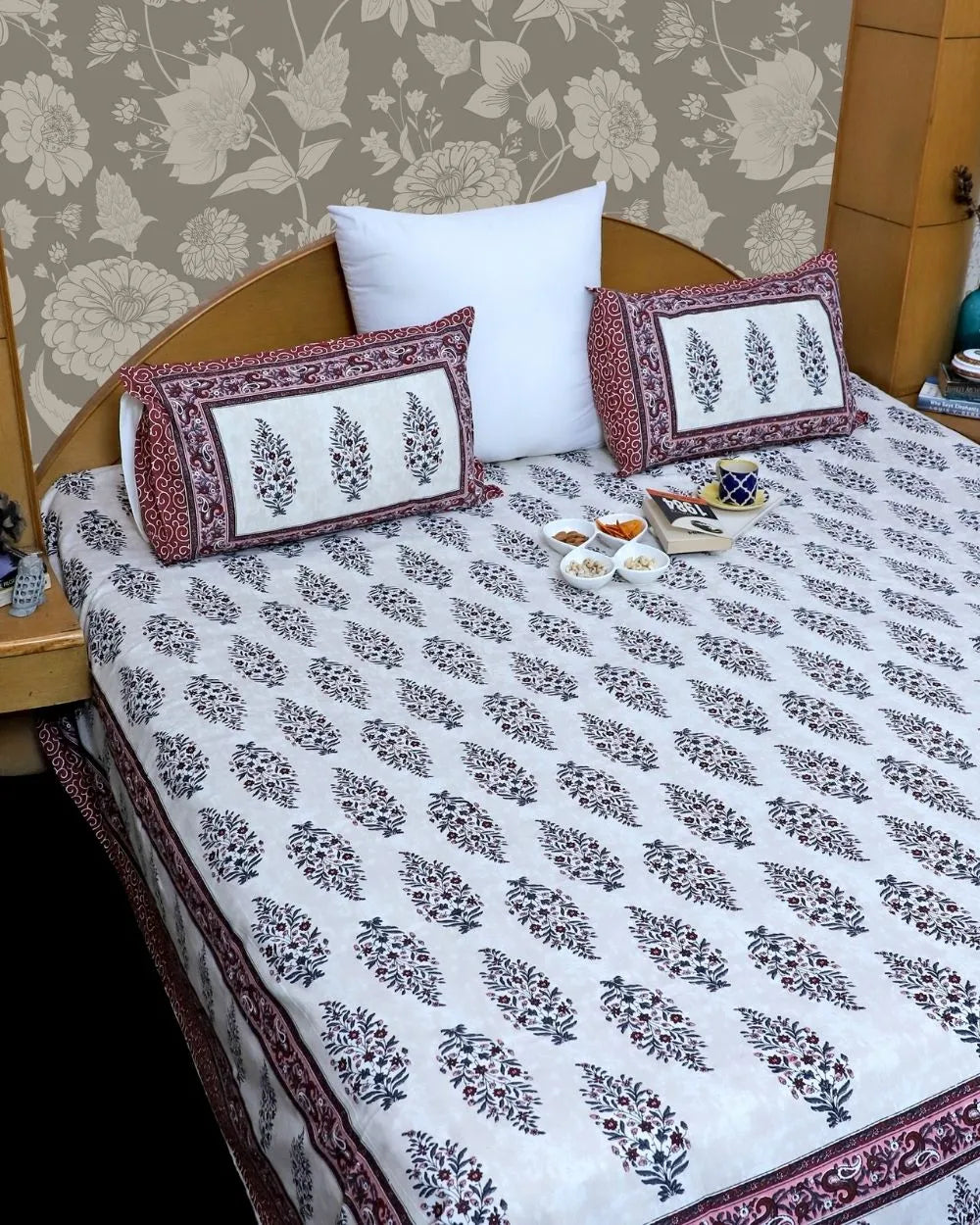 ARUSHII Double bedsheet in cotton – Aligarh- Everyday bedsheet