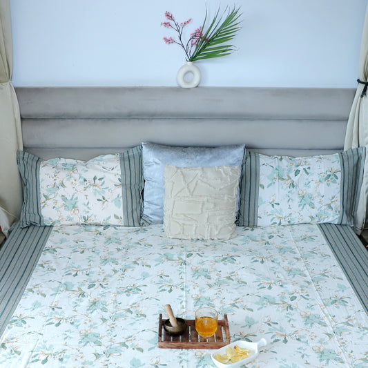 ARUSHII Double bedsheet in cotton – Beige floral