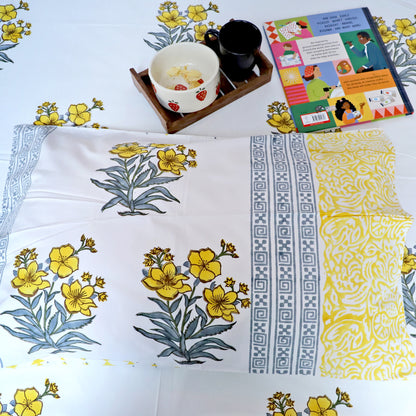 ARUSHII Double bedsheet in percale cotton – Sunshine- Handblocked by artisans