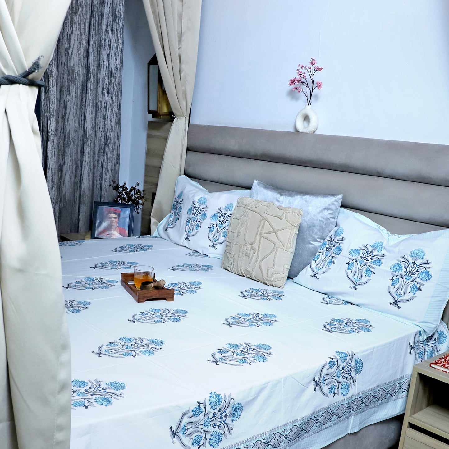 ARUSHII Double bedsheet in percale cotton – Rajwada- Handblocked by artisans
