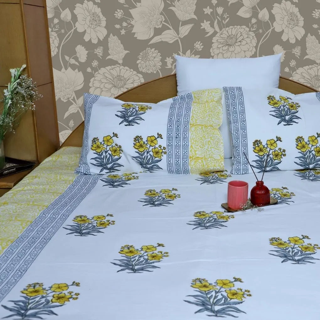 ARUSHII Double bedsheet in percale cotton – Sunshine- Handblocked by artisans