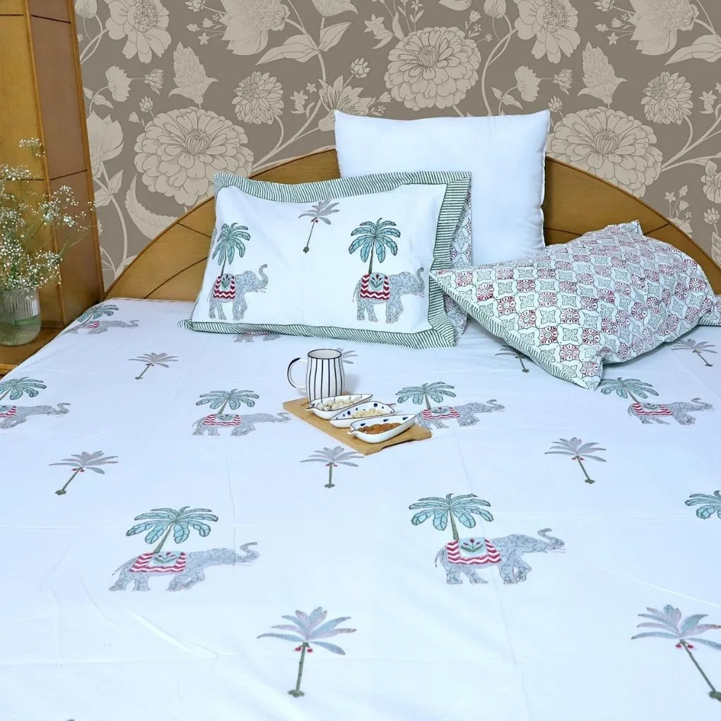 ARUSHII Double bedsheet in percale cotton – Royalty – Handblocked by artisans