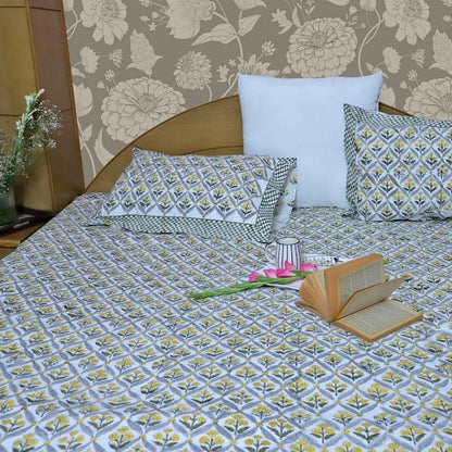 ARUSHII Double bedsheet in percale cotton – Lutyens- Handblocked by artisans