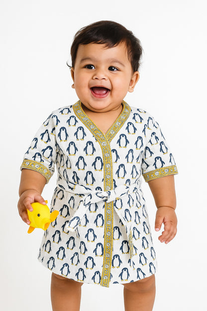 ARUSHII Cotton Unisex Bathrobe for Kids -Penguin – Handblocked by artisans