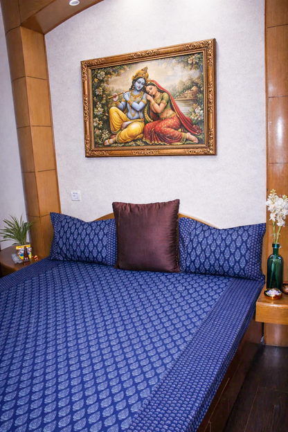 ARUSHII Double bedsheet in cotton – Indigo Floral - bedsheet