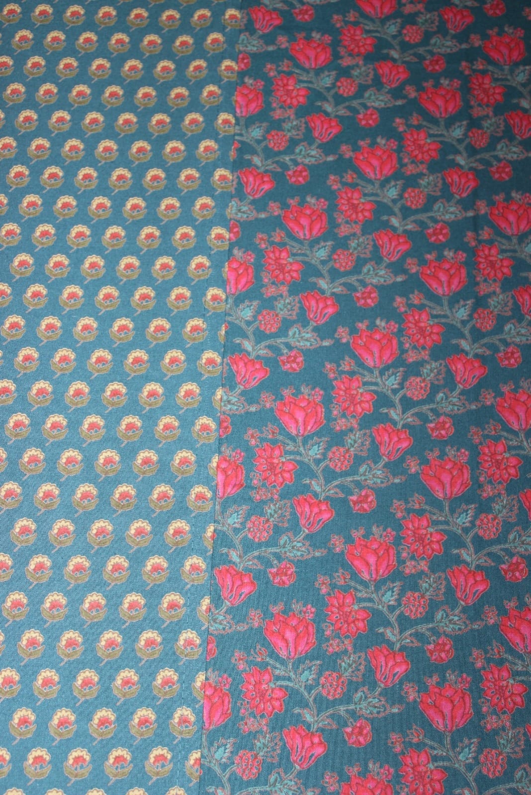 ARUSHII Double bedsheet in cotton – Floral Burst - bedsheet